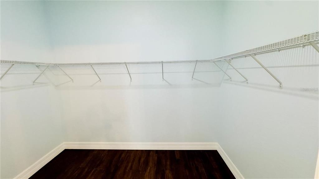 出租: $2,299 (4 贝兹, 2 浴室, 1666 平方英尺)