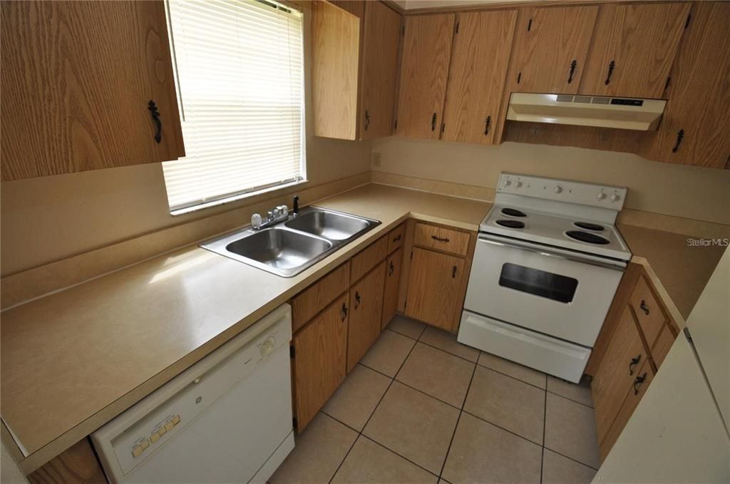 En Renta: $1,395 (2 camas, 2 baños, 1008 Pies cuadrados)