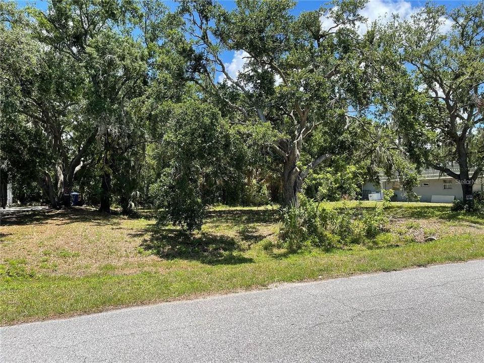 En Venta: $89,991 (0.36 acres)