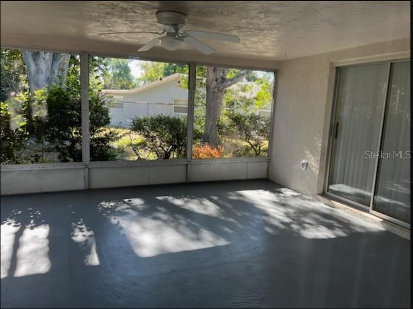 На продажу: $225,000 (3 спален, 2 ванн, 1426 Квадратных фут)