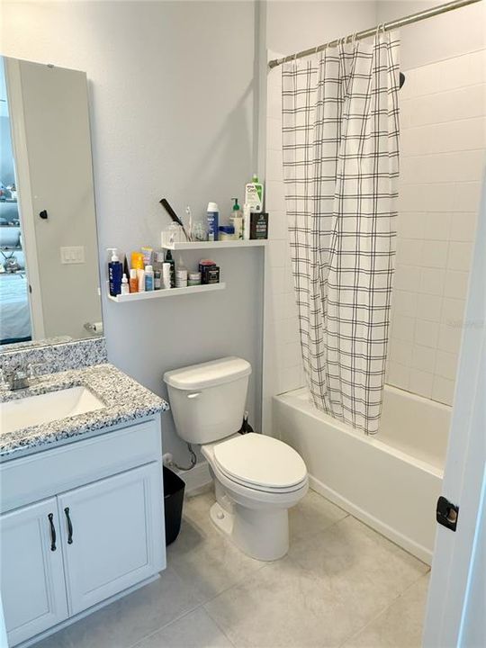 For Sale: $989,000 (6 beds, 4 baths, 3628 Square Feet)