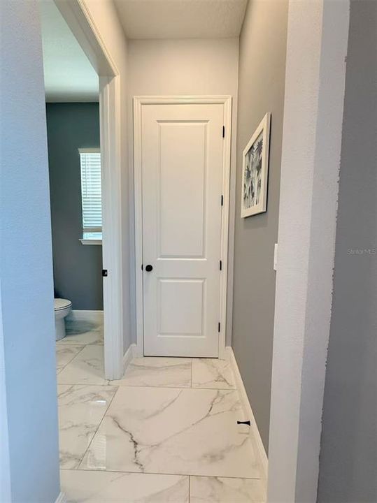 For Sale: $989,000 (6 beds, 4 baths, 3628 Square Feet)