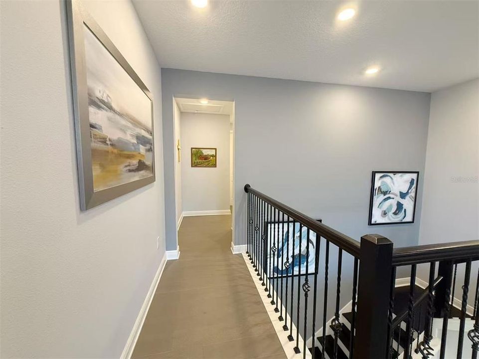 For Sale: $989,000 (6 beds, 4 baths, 3628 Square Feet)