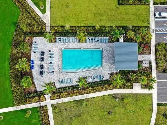 For Sale: $989,000 (6 beds, 4 baths, 3628 Square Feet)