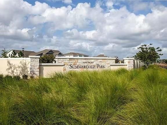 For Sale: $989,000 (6 beds, 4 baths, 3628 Square Feet)