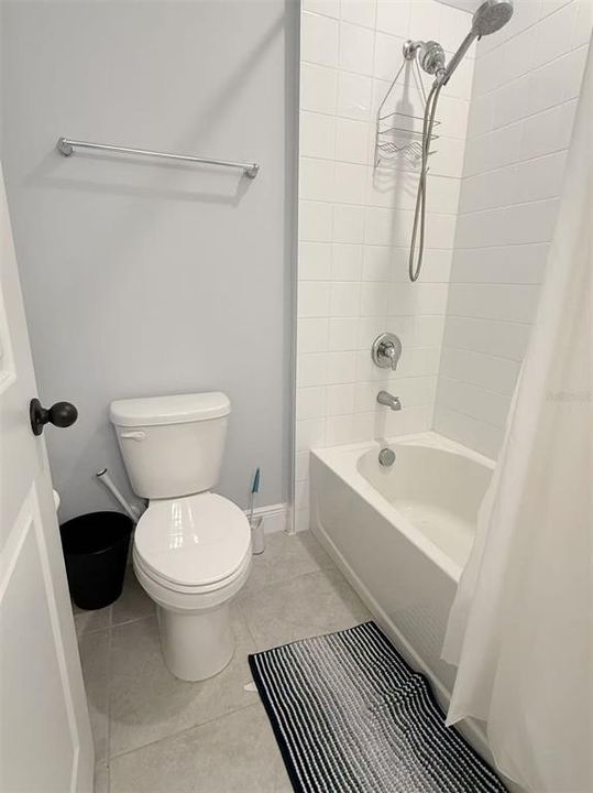 For Sale: $989,000 (6 beds, 4 baths, 3628 Square Feet)