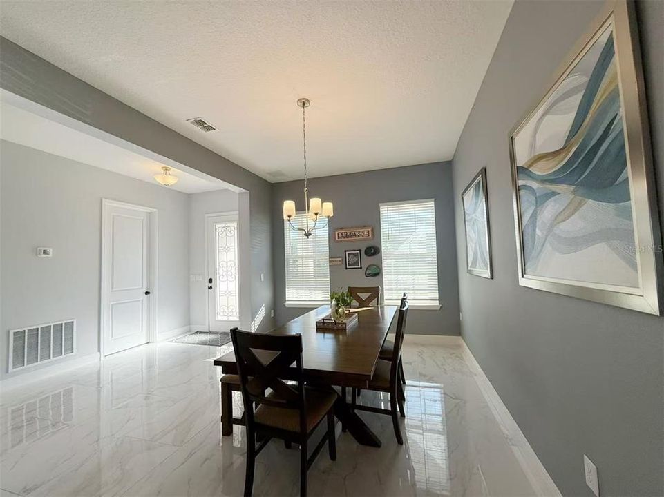 For Sale: $989,000 (6 beds, 4 baths, 3628 Square Feet)