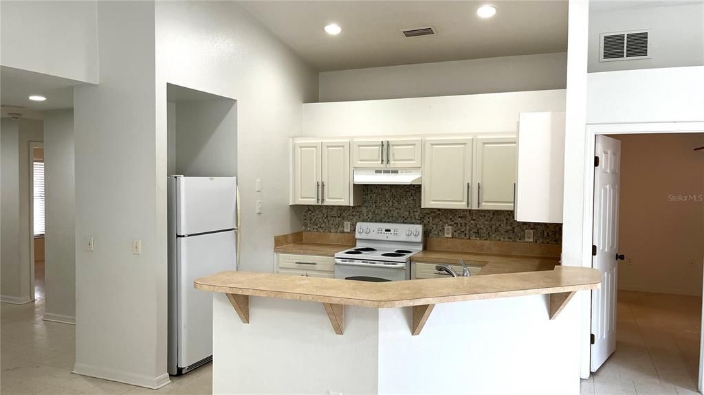 En Renta: $1,750 (3 camas, 2 baños, 1313 Pies cuadrados)