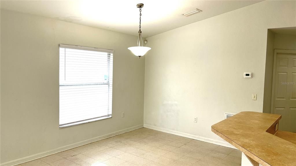 En Renta: $1,750 (3 camas, 2 baños, 1313 Pies cuadrados)