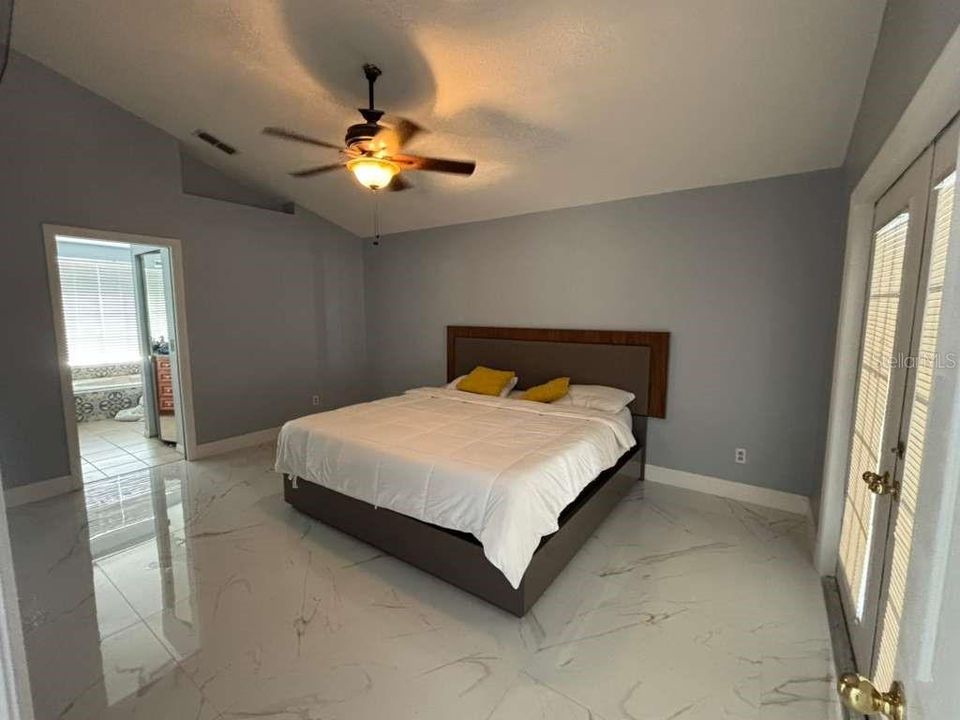 For Sale: $599,900 (4 beds, 2 baths, 2000 Square Feet)