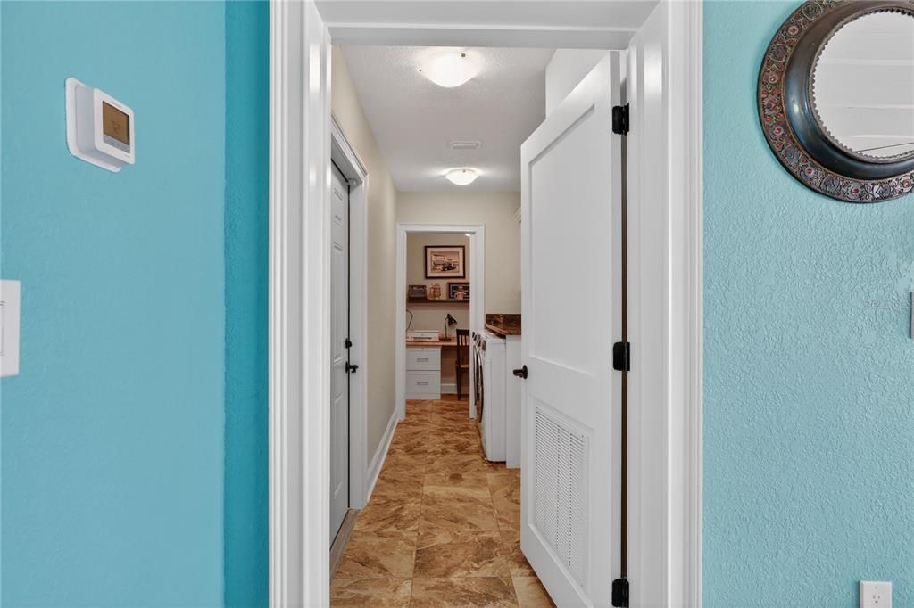 For Sale: $2,099,000 (3 beds, 3 baths, 2384 Square Feet)