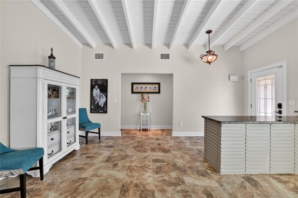 For Sale: $2,099,000 (3 beds, 3 baths, 2384 Square Feet)