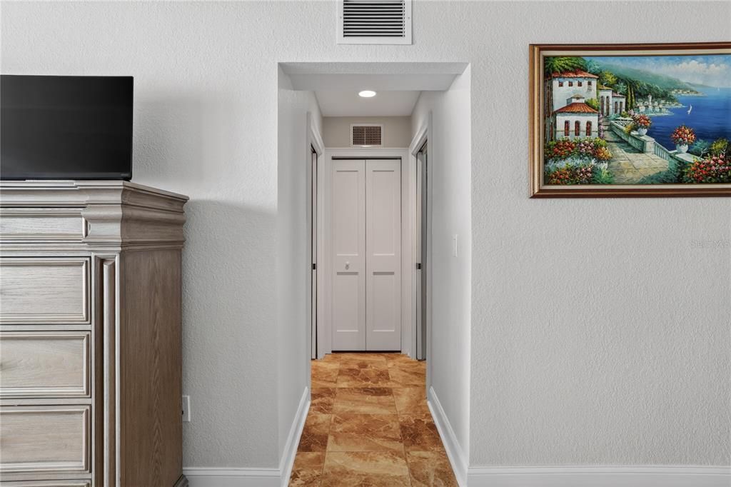 For Sale: $2,099,000 (3 beds, 3 baths, 2384 Square Feet)