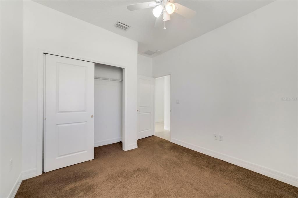 For Sale: $300,000 (4 beds, 2 baths, 1714 Square Feet)