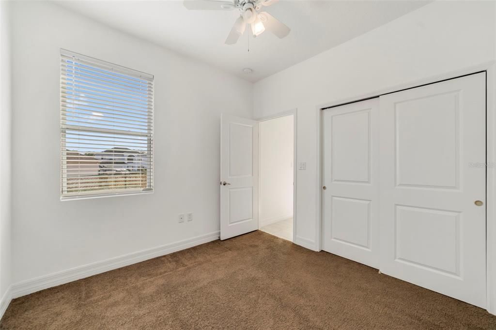 For Sale: $300,000 (4 beds, 2 baths, 1714 Square Feet)