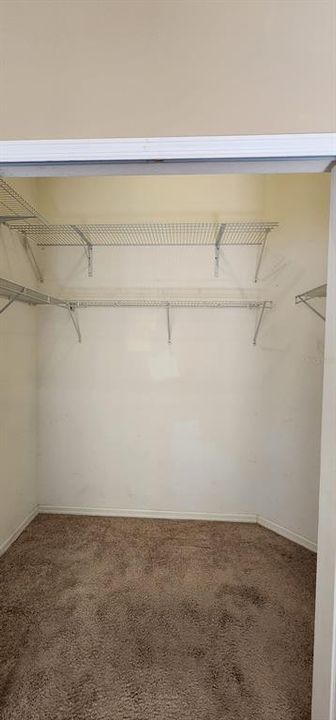 For Sale: $319,900 (4 beds, 2 baths, 1694 Square Feet)