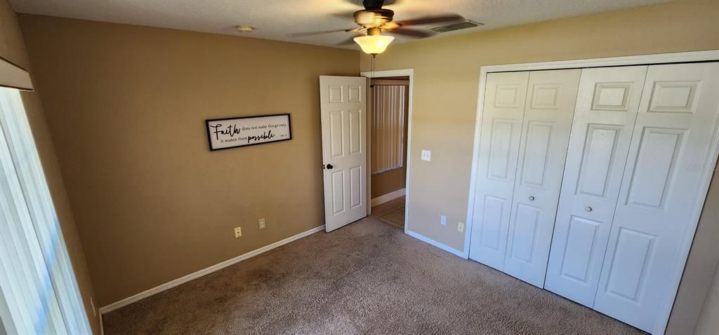 For Sale: $319,900 (4 beds, 2 baths, 1694 Square Feet)