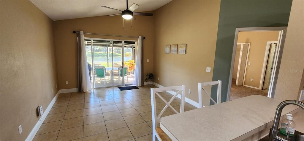 For Sale: $319,900 (4 beds, 2 baths, 1694 Square Feet)