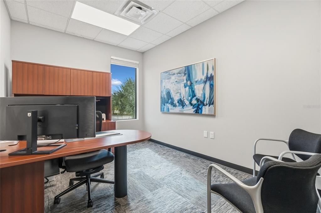 На продажу: $5,595,000 (0 спален, 0 ванн, 10592 Квадратных фут)