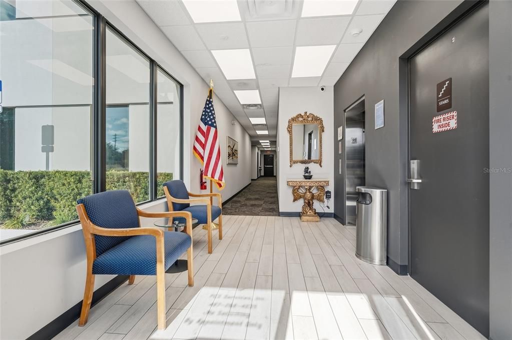 На продажу: $5,595,000 (0 спален, 0 ванн, 10592 Квадратных фут)