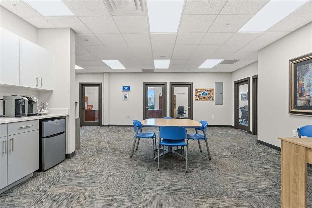 На продажу: $5,595,000 (0 спален, 0 ванн, 10592 Квадратных фут)