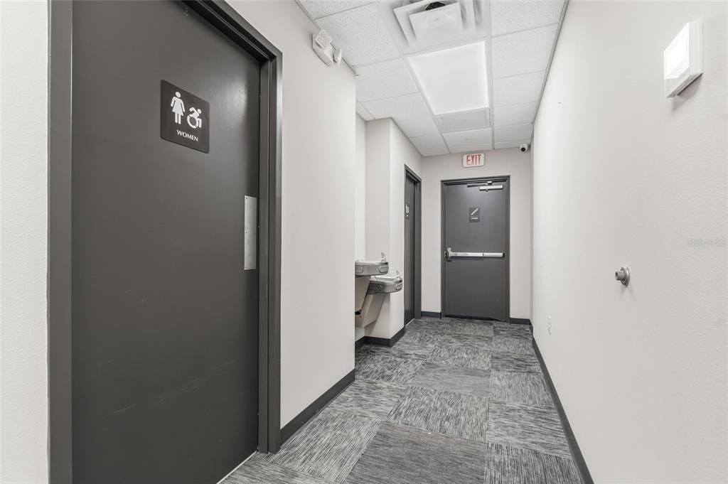 На продажу: $5,595,000 (0 спален, 0 ванн, 10592 Квадратных фут)