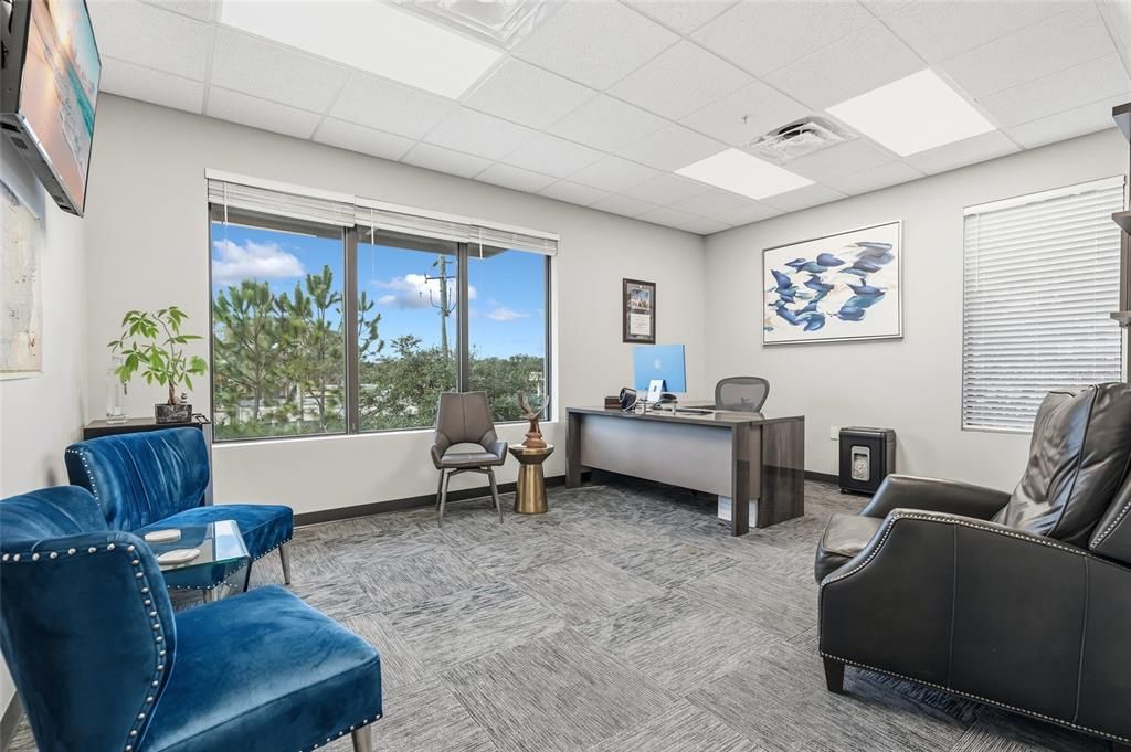 На продажу: $5,595,000 (0 спален, 0 ванн, 10592 Квадратных фут)