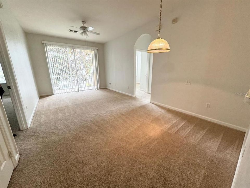 En Renta: $1,750 (3 camas, 2 baños, 1268 Pies cuadrados)