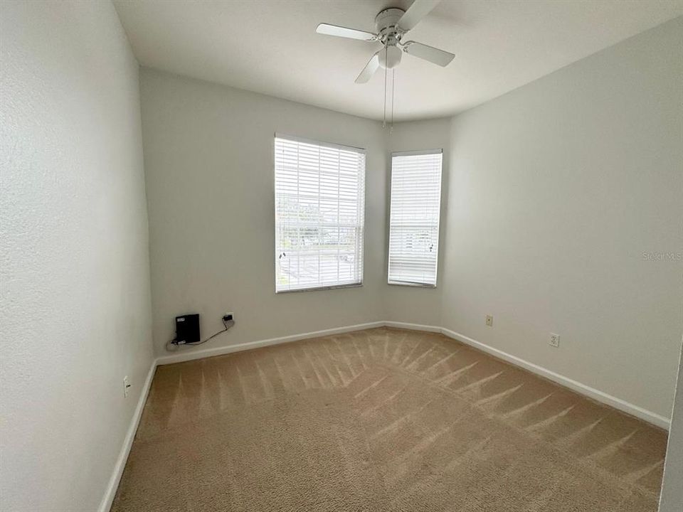 En Renta: $1,750 (3 camas, 2 baños, 1268 Pies cuadrados)