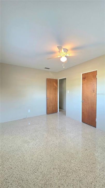 En Renta: $1,900 (2 camas, 1 baños, 810 Pies cuadrados)