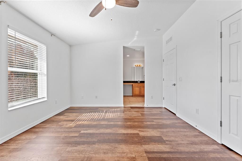 В аренду: $2,500 (3 спален, 2 ванн, 1602 Квадратных фут)