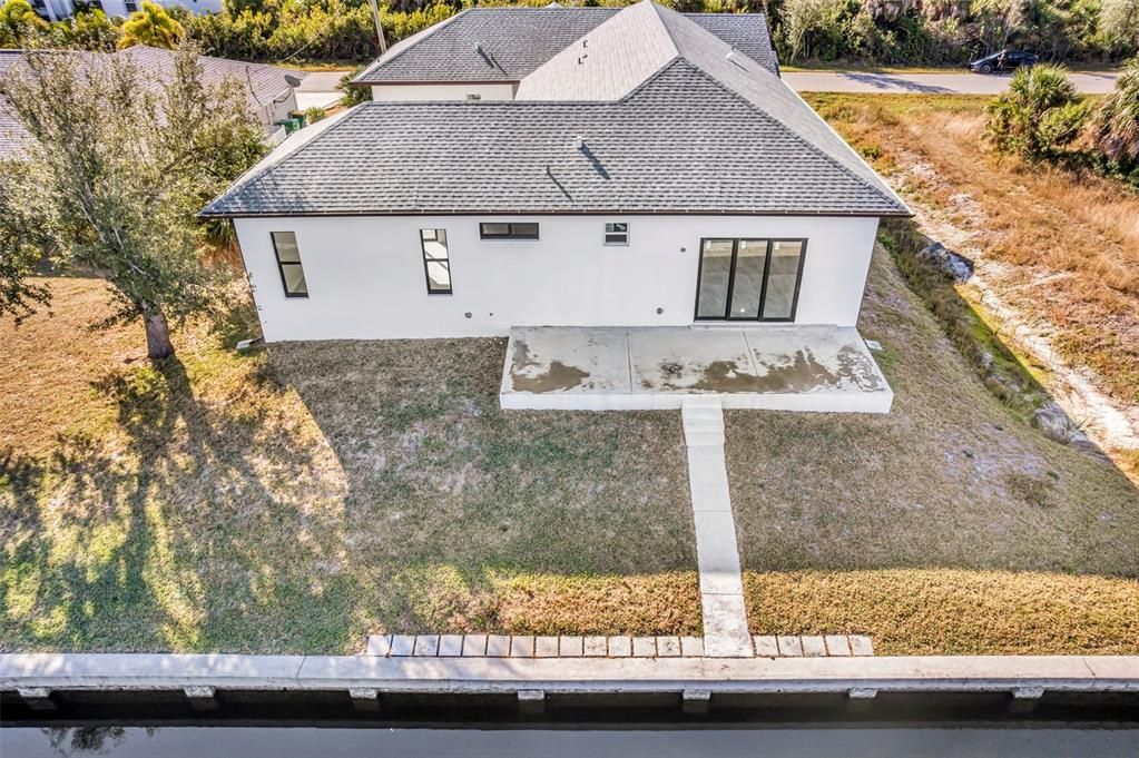 En Venta: $489,900 (3 camas, 3 baños, 2100 Pies cuadrados)