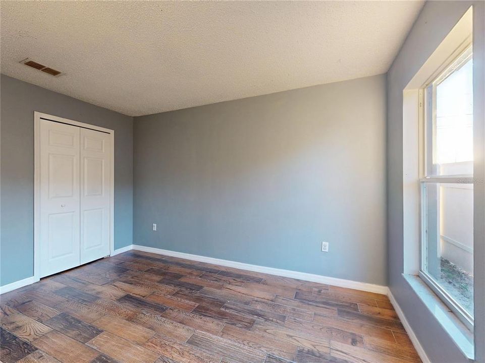 For Sale: $395,000 (4 beds, 2 baths, 2032 Square Feet)