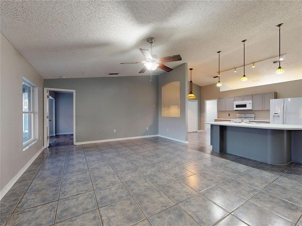 For Sale: $395,000 (4 beds, 2 baths, 2032 Square Feet)