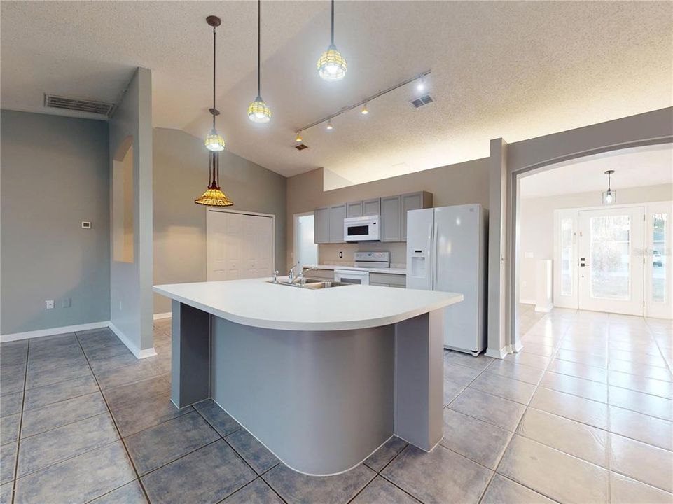 For Sale: $395,000 (4 beds, 2 baths, 2032 Square Feet)