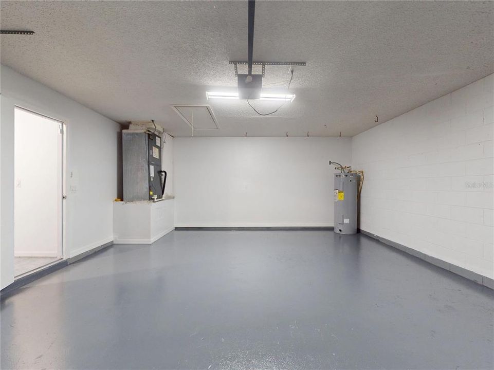 For Sale: $395,000 (4 beds, 2 baths, 2032 Square Feet)