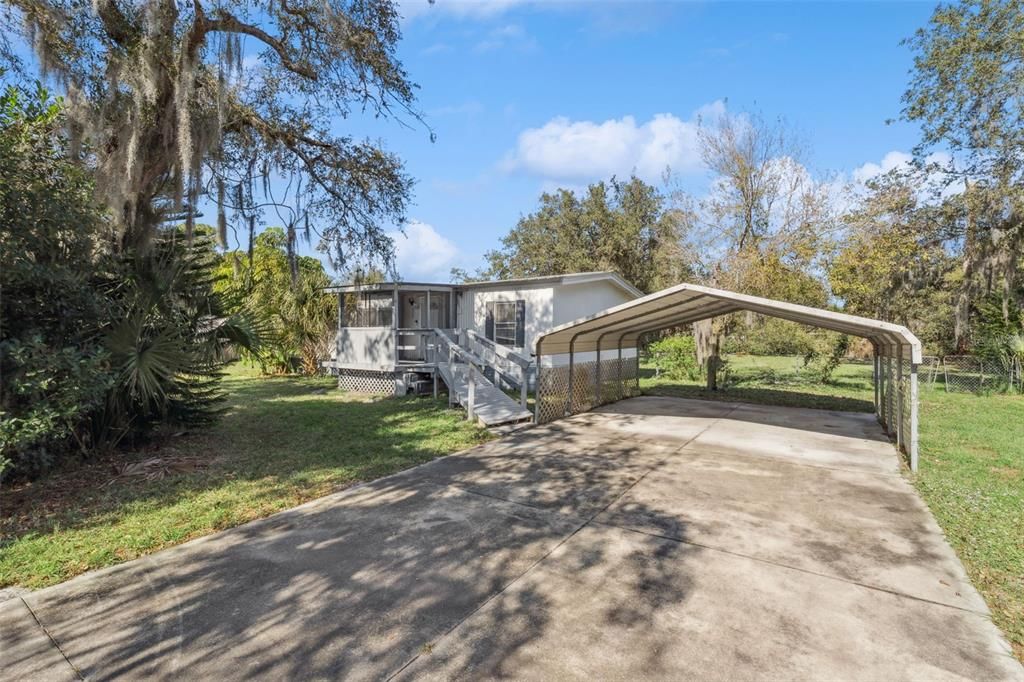 For Sale: $189,000 (3 beds, 2 baths, 1012 Square Feet)