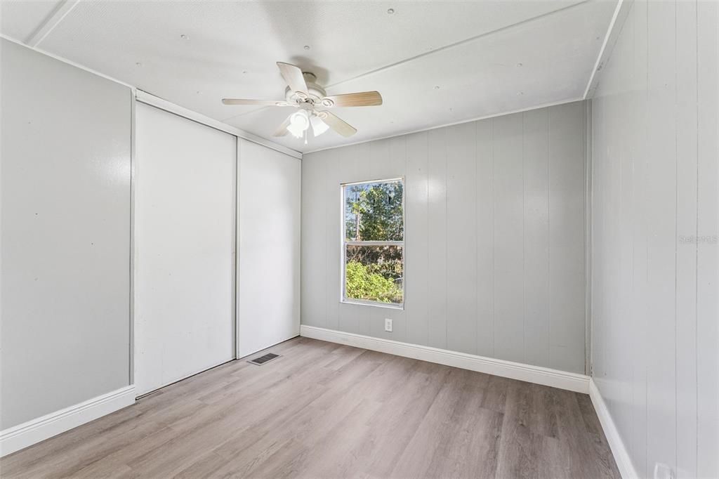 For Sale: $189,000 (3 beds, 2 baths, 1012 Square Feet)