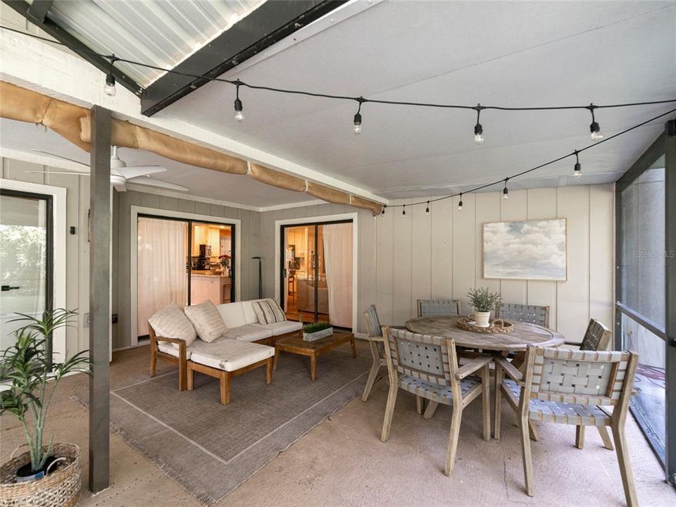 For Sale: $425,000 (3 beds, 2 baths, 1594 Square Feet)