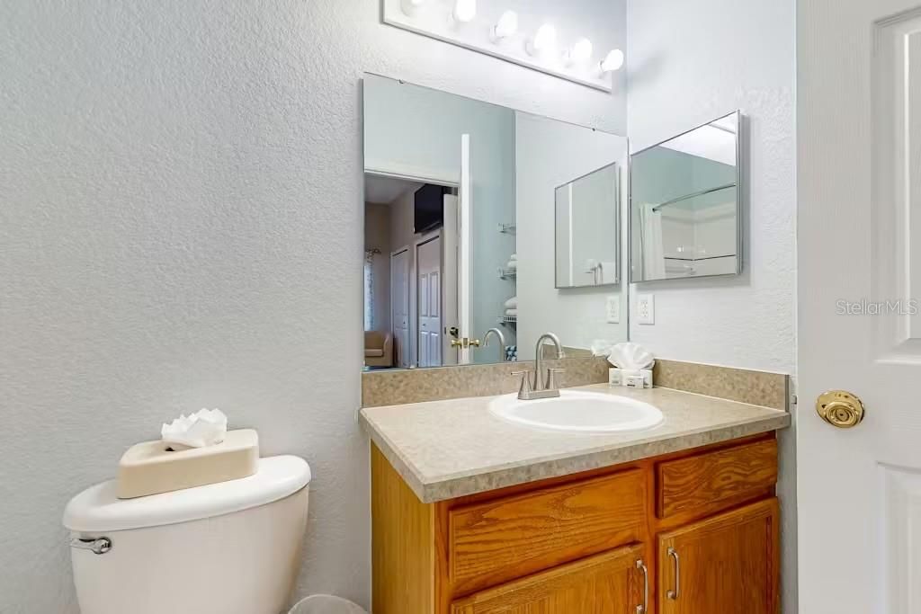 待售: $266,900 (3 贝兹, 2 浴室, 1227 平方英尺)