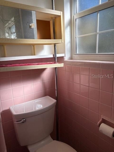 En Venta: $375,000 (3 camas, 2 baños, 2176 Pies cuadrados)