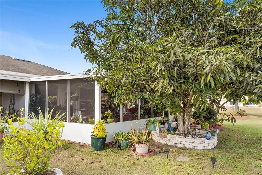 На продажу: $179,999 (3 спален, 1 ванн, 960 Квадратных фут)