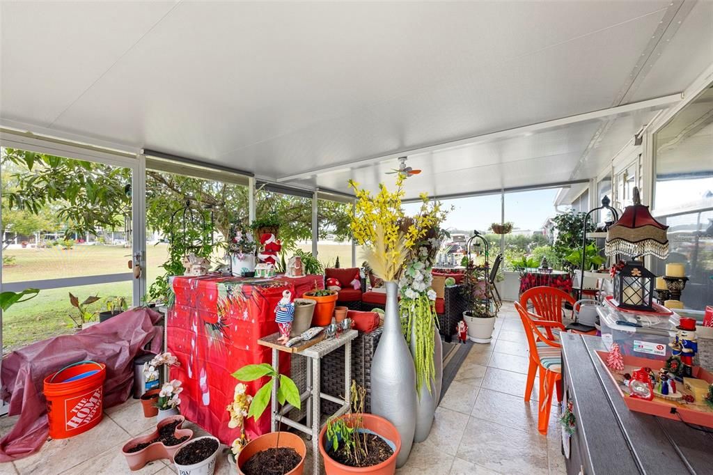 На продажу: $179,999 (3 спален, 1 ванн, 960 Квадратных фут)