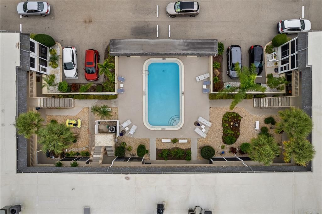 На продажу: $250,000 (2 спален, 2 ванн, 793 Квадратных фут)