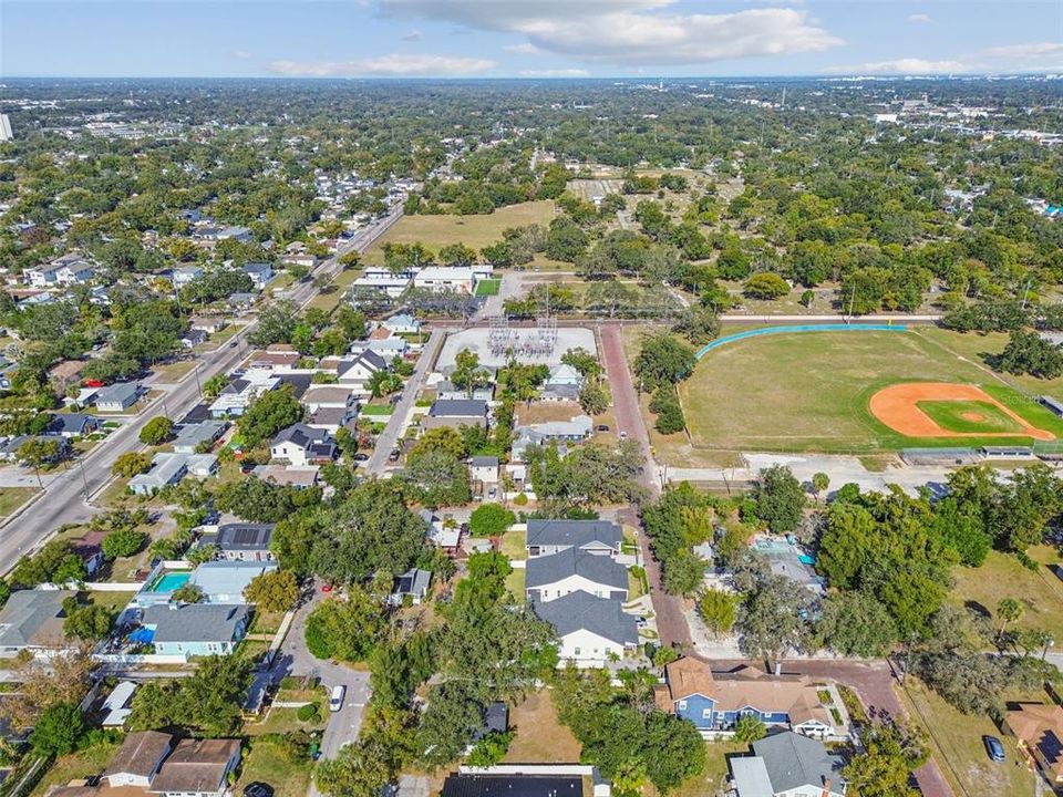 待售: $449,000 (3 贝兹, 2 浴室, 1040 平方英尺)