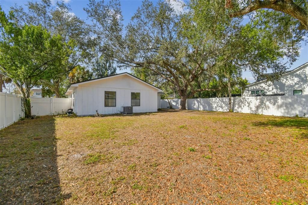 待售: $449,000 (3 贝兹, 2 浴室, 1040 平方英尺)