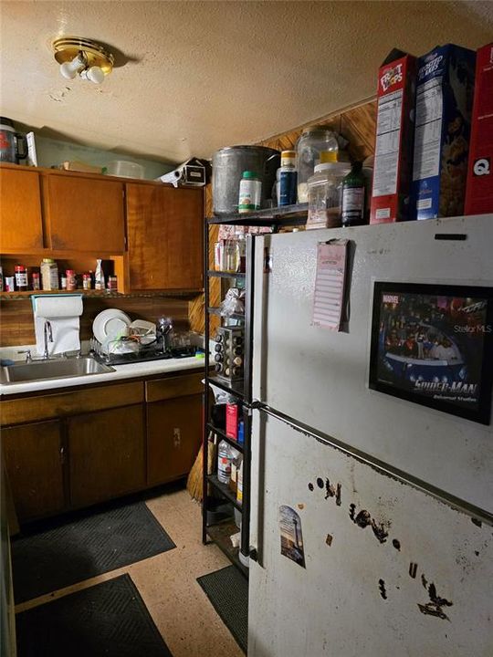 En Venta: $145,000 (3 camas, 1 baños, 1704 Pies cuadrados)