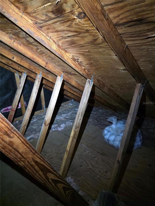 En Venta: $145,000 (3 camas, 1 baños, 1704 Pies cuadrados)