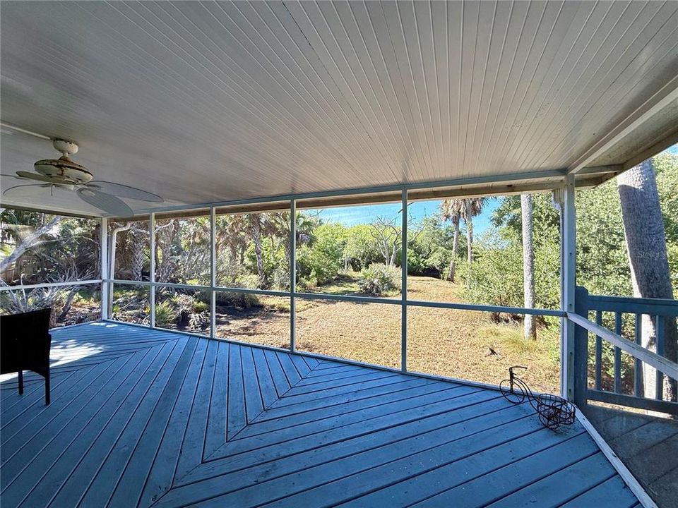 出租: $2,500 (3 贝兹, 2 浴室, 1165 平方英尺)