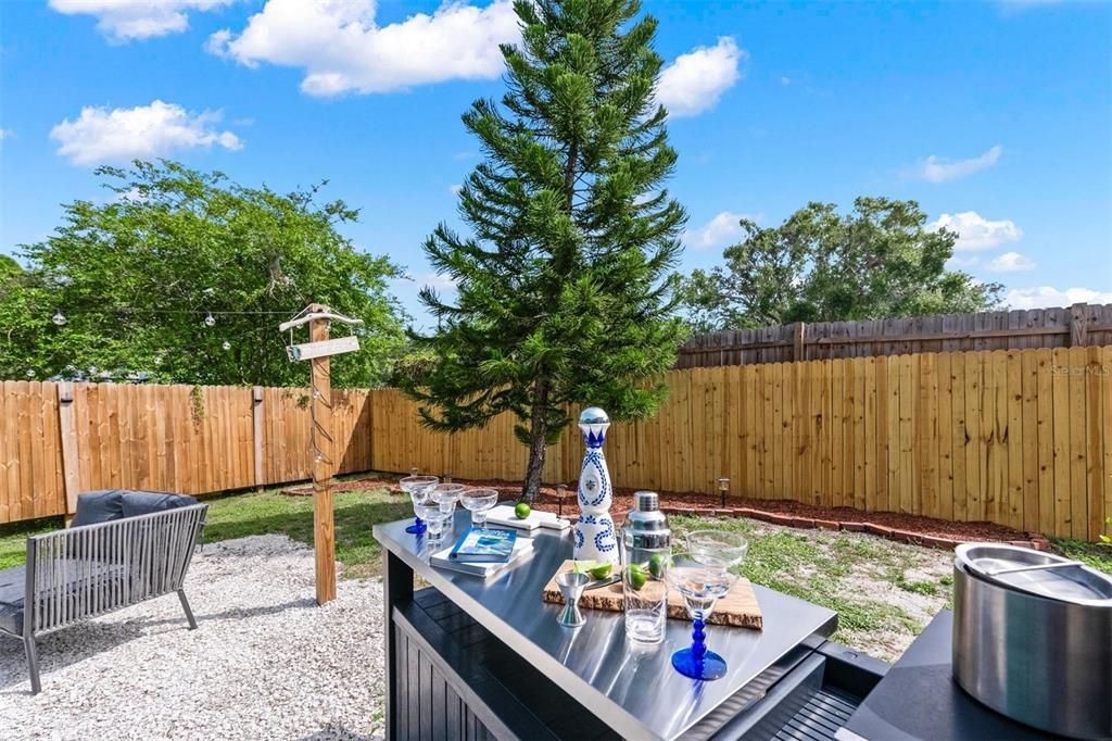 For Sale: $530,000 (3 beds, 2 baths, 1275 Square Feet)